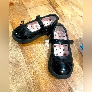 Carter’s Aggie Girl Mary Jane Shoes | Size: 7